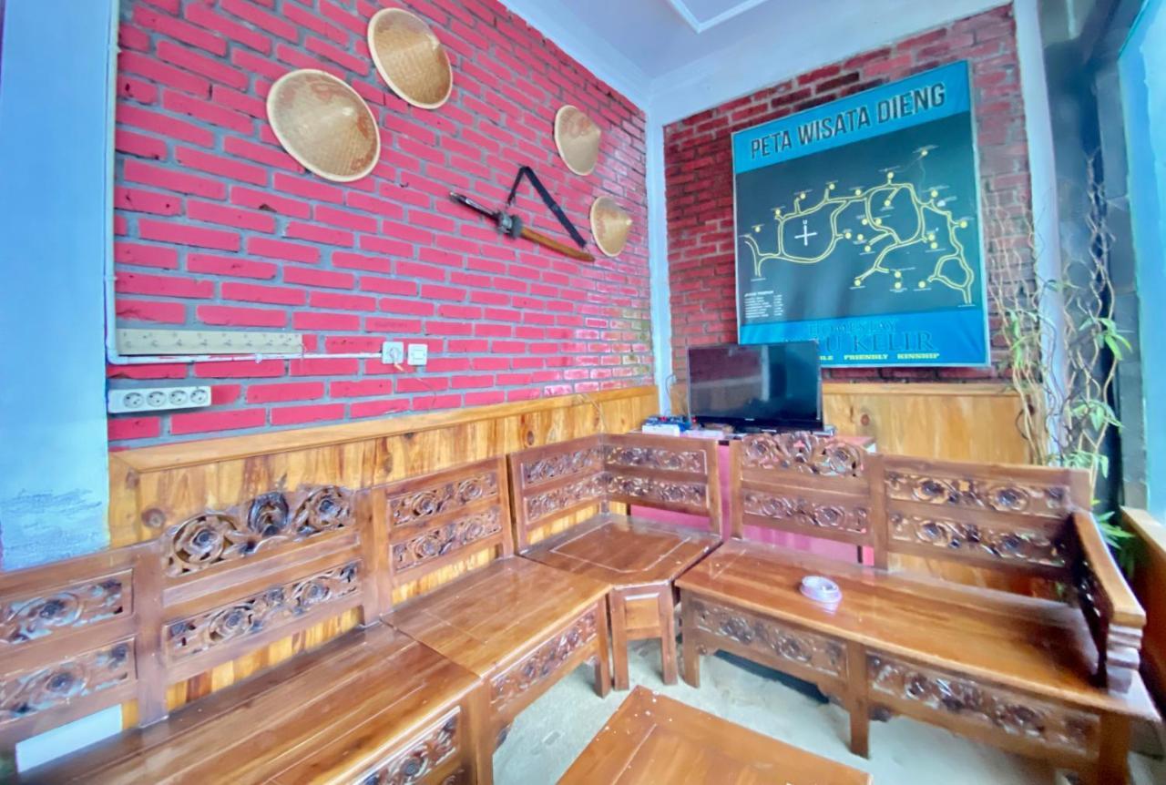 Homestay Batu Kelir Syariah Dieng Mitra Reddoorz Diyeng Exterior foto